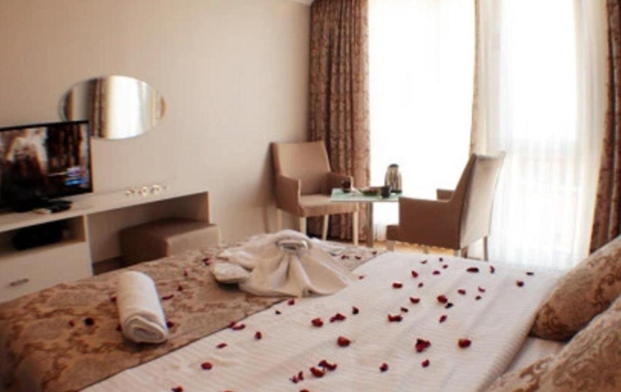 The Tuyap Ozyurtlarsuites อิสตันบูล ภายนอก รูปภาพ